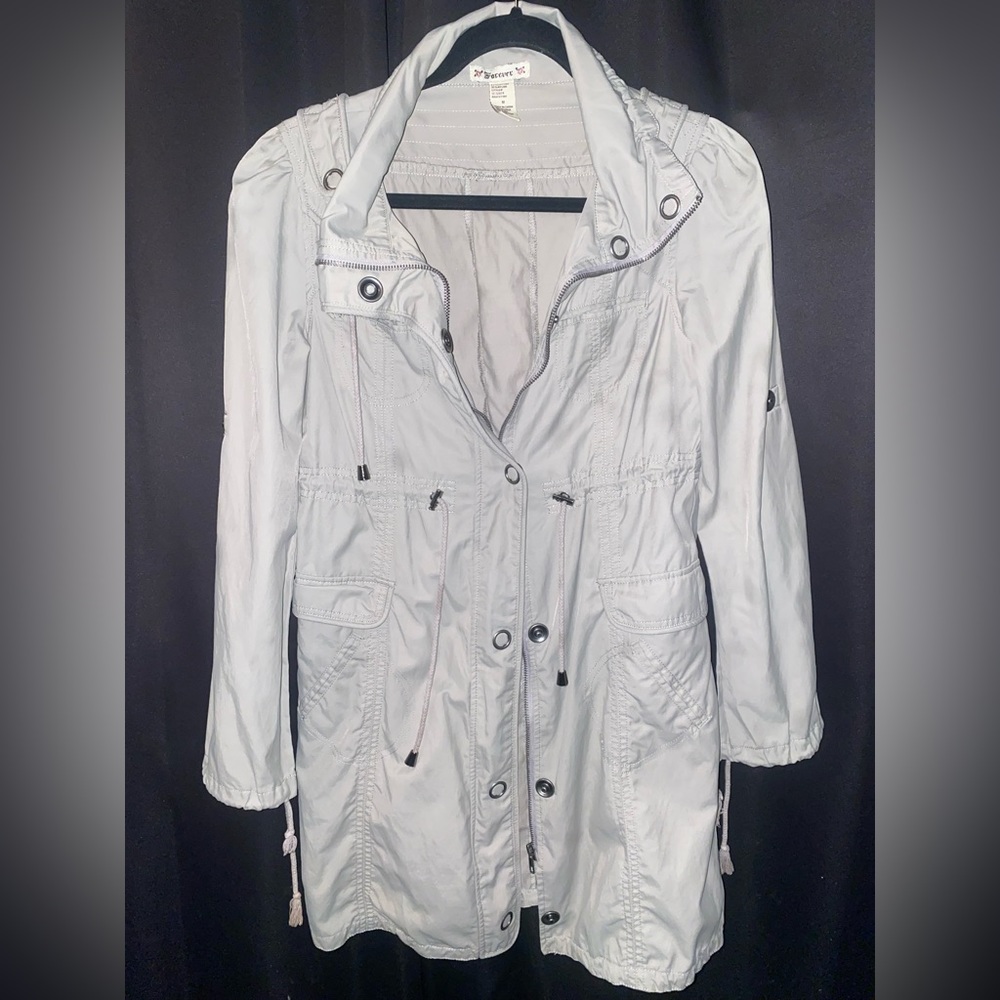 Light weight coat